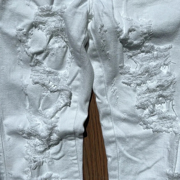 Guess distressed cropped white denim size 25 - Picture 8 of 12